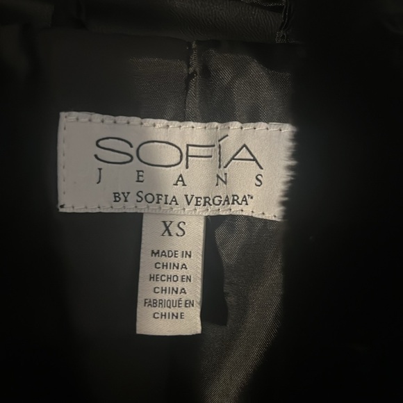 Faux Fur Jacket - Picture 2 of 5